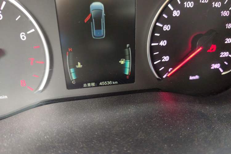 Used BYD Song MAX 2019 1.5T Automatic Smart Connect Ruiyi Model 7 Seats China V Emission Standard Odometer Close Up