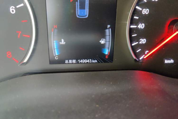 Used BYD Song MAX 2019 1.5T Automatic Smart Connect Ruiyi Sunroof Version 6 Seats China VI Standard Odometer Close Up