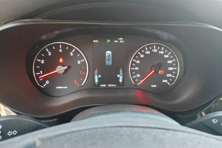 Used BYD Song MAX 2019 1.5T Automatic Smart Connect Prestige Model 6 Seats China VI Standard Odometer Close Up