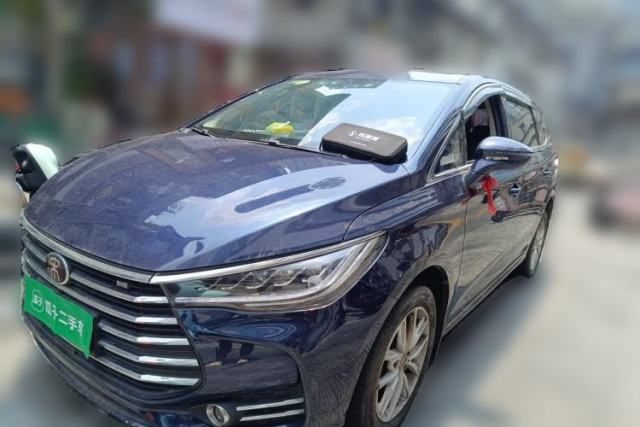 Ojetý BYD Song MAX 2019 1.5T Manual Smart Connect Ruiyi Sunroof Model 7 Seats China V Emission Standard