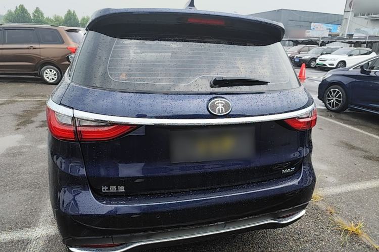 Used BYD Song MAX 2019 1.5T Manual Smart Connect Ruiyi Sunroof Model 7 Seats China VI Standard Rear