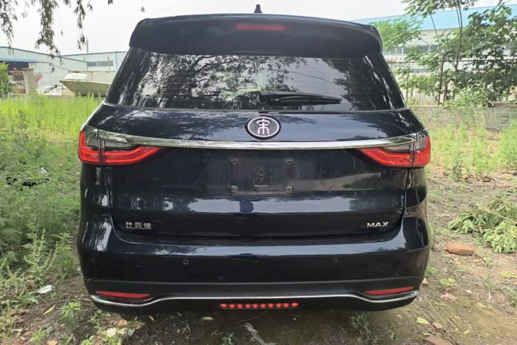 Used BYD Song MAX 2019 1.5T Automatic Smart Connect Ruiyi Sunroof Version 6 Seats China VI Standard Rear