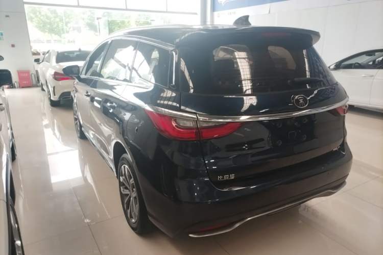 Used BYD Song MAX 2019 1.5T Automatic Smart Connect Ruiyi Sunroof Model 7 Seats China VI Standard Rear Left 45 Deg
