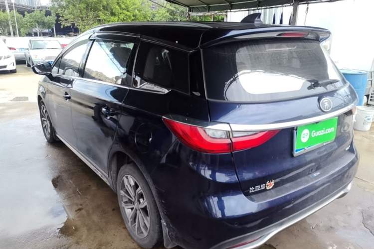 Used BYD Song MAX 2019 1.5T Automatic Smart Connect Ruiyi Sunroof Model 7 Seats China VI Standard Rear Left 45 Deg