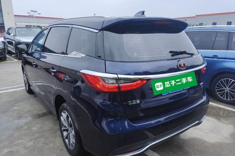 Used BYD Song MAX 2019 1.5T Automatic Smart Connect Ruiyi Sunroof Model 7 Seats China VI Standard Rear Left 45 Deg