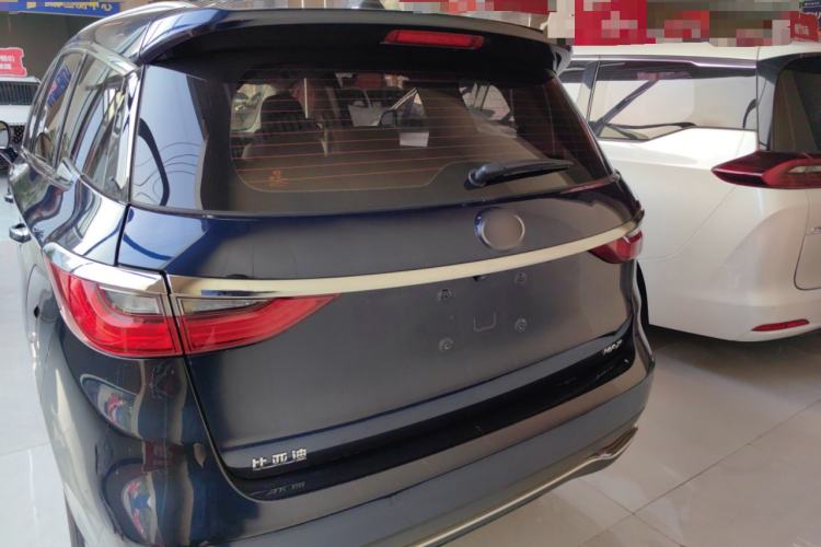 Used BYD Song MAX 2019 1.5T Automatic Smart Connect Ruiyi Sunroof Model 7 Seats China VI Standard Rear