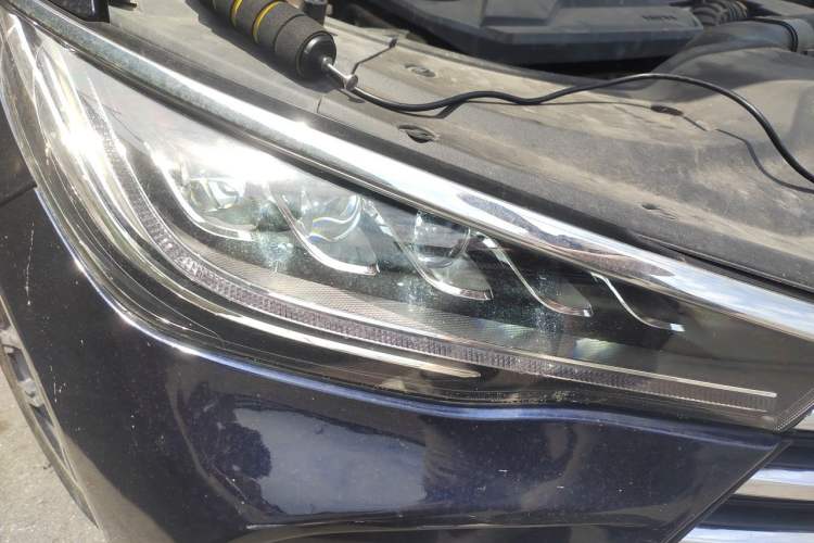 Used BYD Song MAX 2019 1.5T Automatic Smart Connect Ruiyi Sunroof Model 7 Seats China VI Standard Right Front Headlight