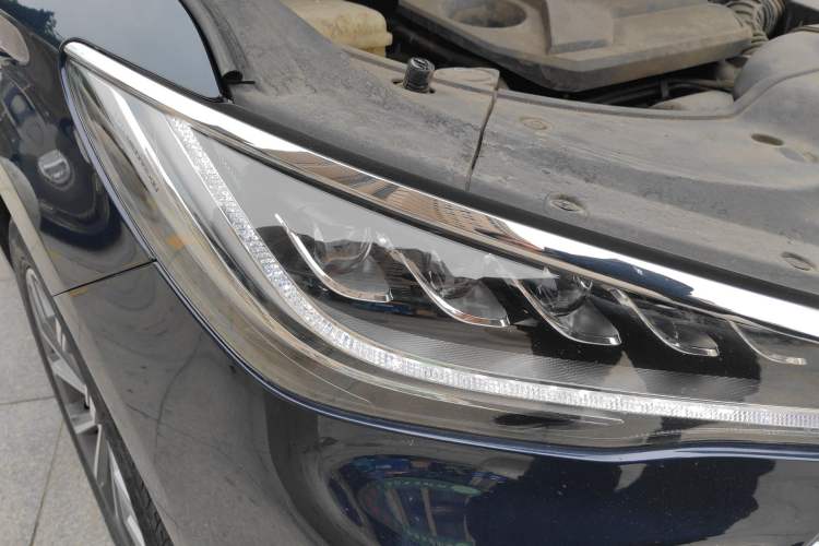 Used BYD Song MAX 2019 1.5T Automatic Smart Connect ZhiLian RuiDong Model 7 Seats China V Emission Standard Right Front Headlight