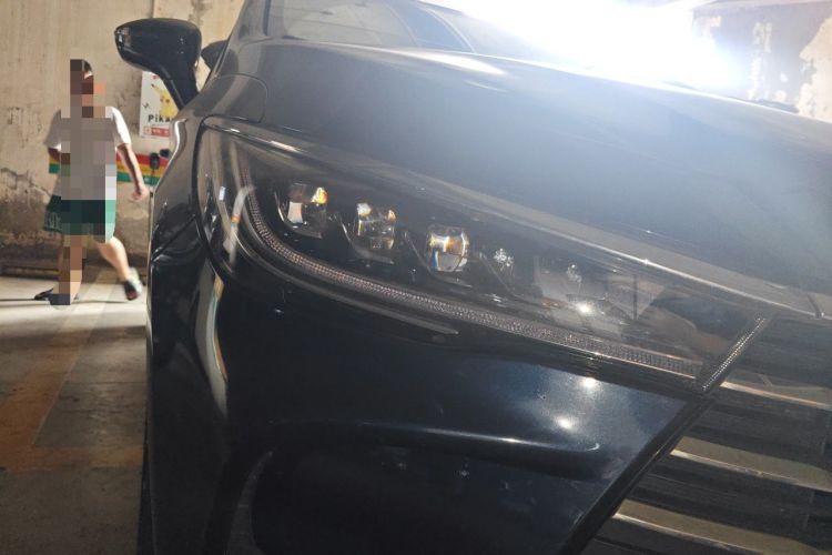 Used BYD Song MAX 2019 1.5T Automatic Smart Connect Ruiyi Sunroof Model 7 Seats China VI Standard Right Front Headlight
