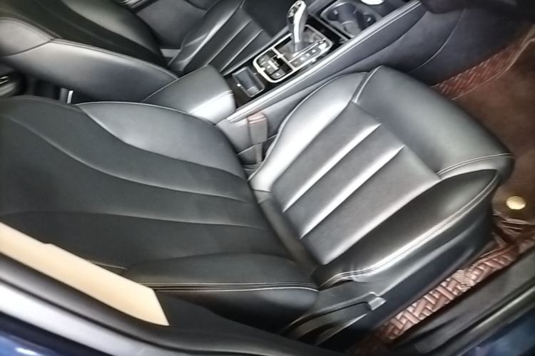 Used BYD Song MAX 2019 1.5T Automatic Smart Connect Ruiyi Sunroof Model 7 Seats China VI Standard Right Front Seat