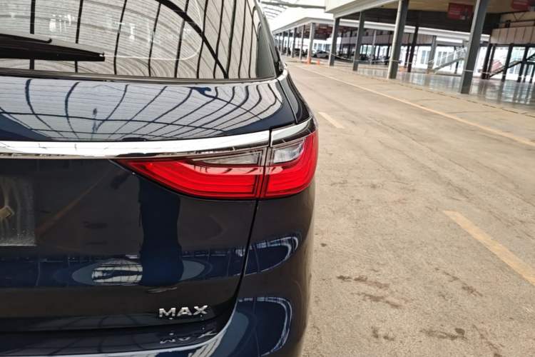Used BYD Song MAX 2019 1.5T Automatic Smart Connect Ruiyi Sunroof Model 7 Seats China VI Standard Right Rear Taillight
