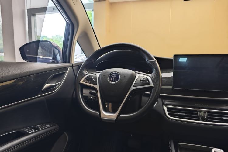 Used BYD Song MAX 2019 1.5T Automatic Smart Connect Ruiyi Model 7 Seats China V Emission Standard Steering Wheel