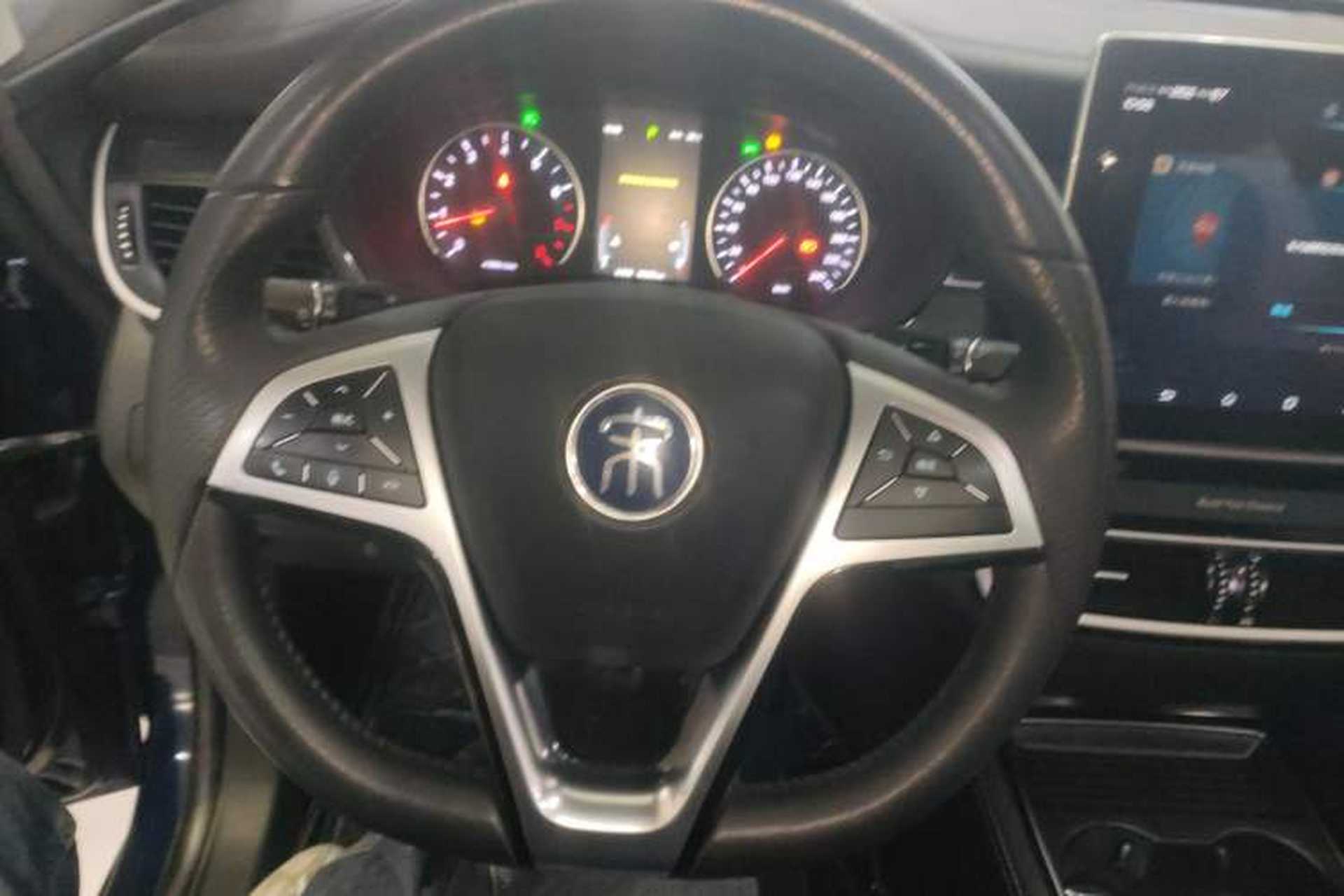 Used BYD Song MAX 2019 1.5T Automatic Smart Connect Prestige 7-Seater China VI Standard Steering Wheel