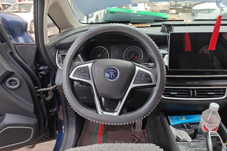 Used BYD Song MAX 2019 1.5T Automatic Smart Connect Ruiyi Sunroof Model 7 Seats China VI Standard Steering Wheel