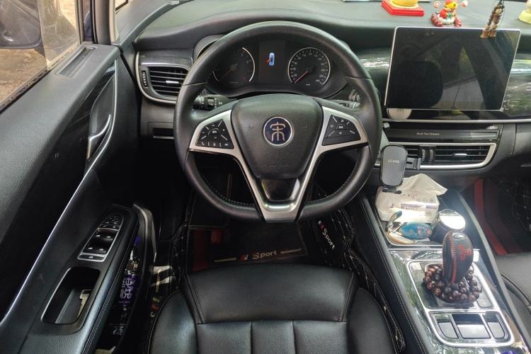 Used BYD Song MAX 2019 1.5T Automatic Smart Connect Ruiyi Model 6-Seater China V Standard Steering Wheel