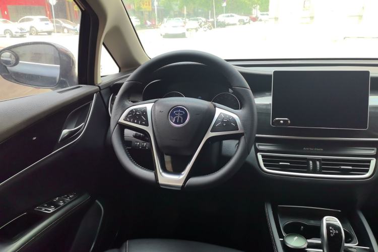 Used BYD Song MAX 2019 1.5T Automatic Smart Connect Ruiyi Sunroof Model 7 Seats China VI Standard Steering Wheel