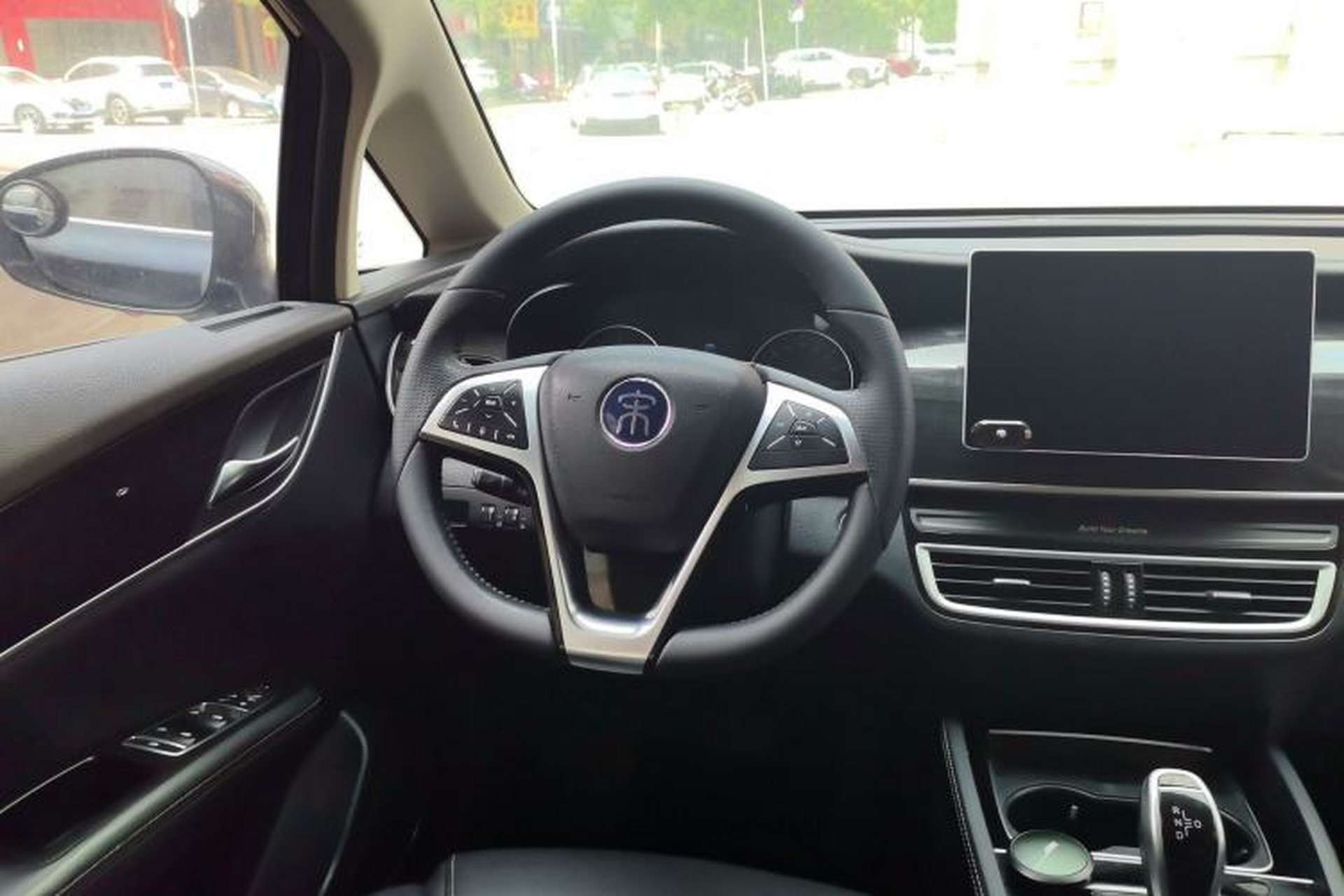 Used BYD Song MAX 2019 1.5T Automatic Smart Connect Ruiyi Sunroof Model 7 Seats China VI Standard Steering Wheel