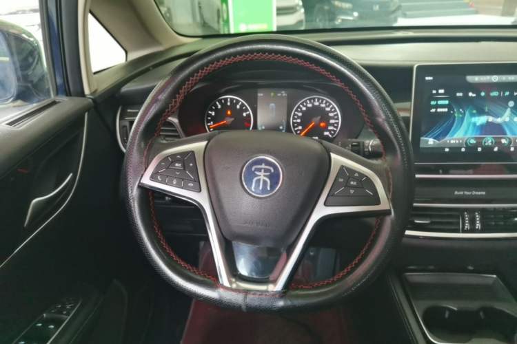 Used BYD Song MAX 2019 1.5T Automatic Smart Connect Ruiyi Sunroof Version 6 Seats China VI Standard Steering Wheel