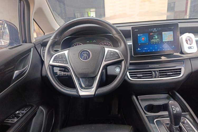 Used BYD Song MAX 2019 1.5T Automatic Smart Connect Ruiyi Sunroof Version 6 Seats China VI Standard Steering Wheel