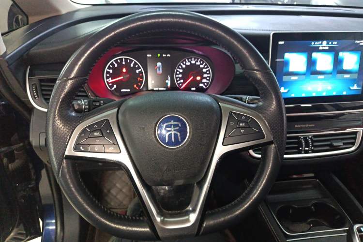 Used BYD Song MAX 2019 1.5T Automatic Smart Connect Ruiyi Sunroof Version 6 Seats China VI Standard Steering Wheel
