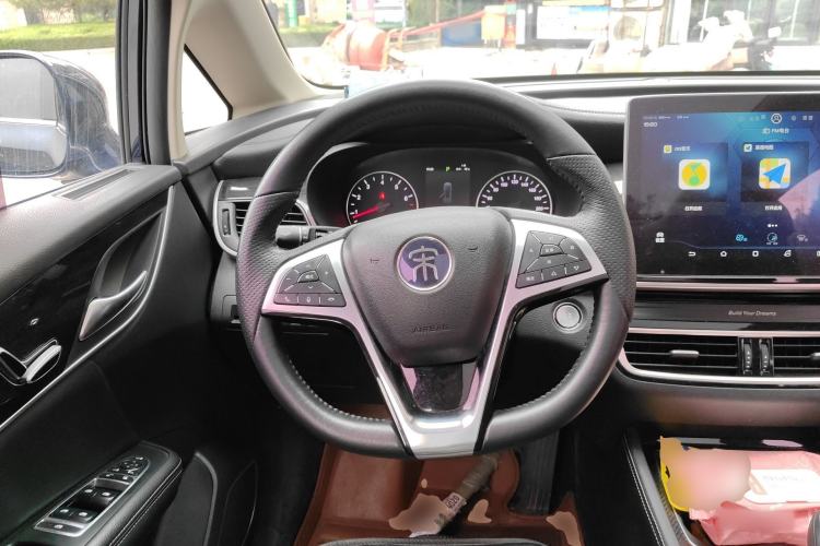 Used BYD Song MAX 2019 1.5T Automatic Smart Connect ZhiLian RuiDong Model 7 Seats China V Emission Standard Steering Wheel