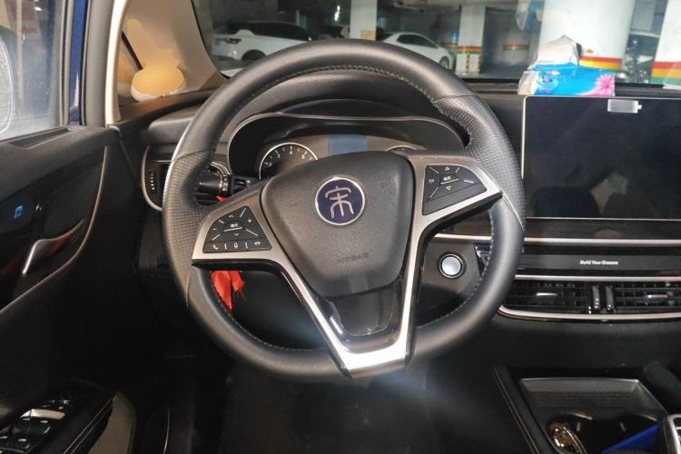 Used BYD Song MAX 2019 1.5T Automatic Smart Connect Ruiyi Sunroof Model 7 Seats China VI Standard Steering Wheel