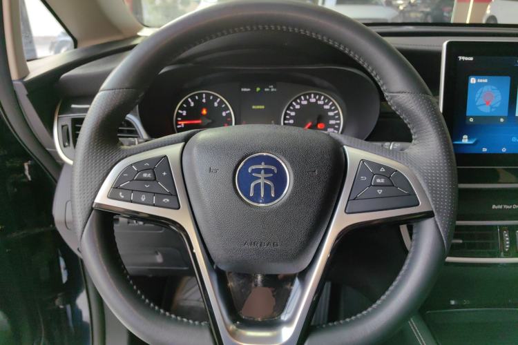 Used BYD Song MAX 2019 1.5T Automatic Smart Connect Ruiyi Sunroof Model 7 Seats China VI Standard Steering Wheel