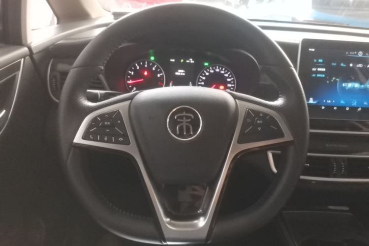 Used BYD Song MAX 2019 1.5T Automatic Smart Connect Ruiyi Model 7 Seats China V Emission Standard Steering Wheel