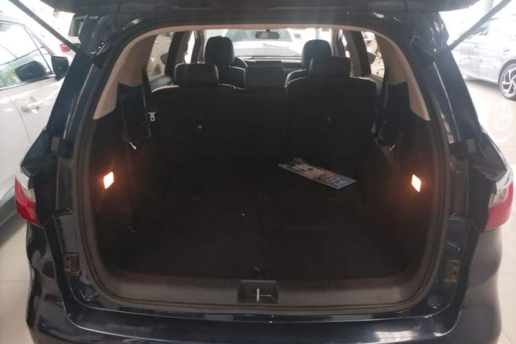 Used BYD Song MAX 2019 1.5T Automatic Smart Connect Ruiyi Sunroof Model 7 Seats China VI Standard Trunk