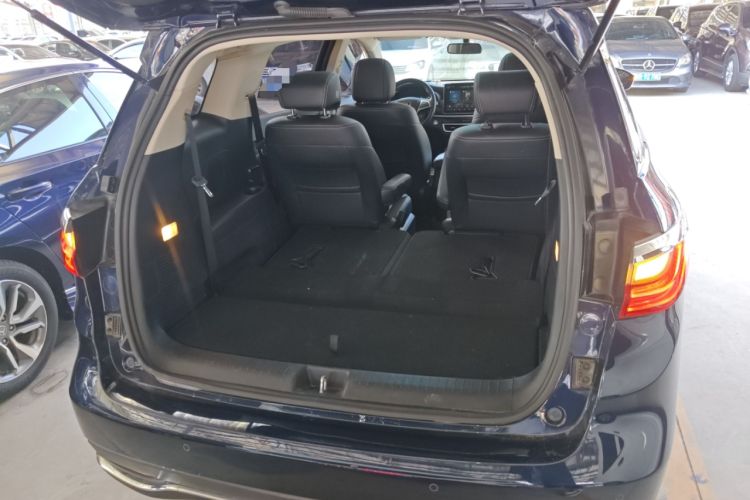 Used BYD Song MAX 2019 1.5T Automatic Smart Connect Prestige Model 6 Seats China VI Standard Trunk