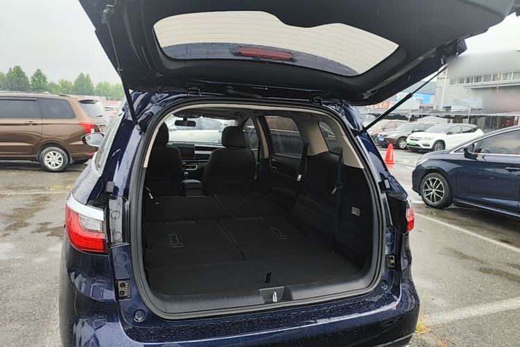 Used BYD Song MAX 2019 1.5T Manual Smart Connect Ruiyi Sunroof Model 7 Seats China VI Standard Trunk