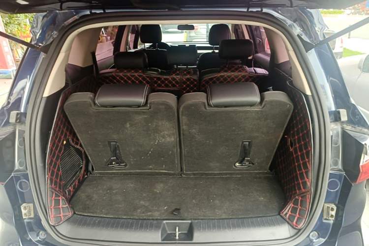 Used BYD Song MAX 2019 1.5T Automatic Smart Connect Ruiyi Sunroof Model 7 Seats China VI Standard Trunk