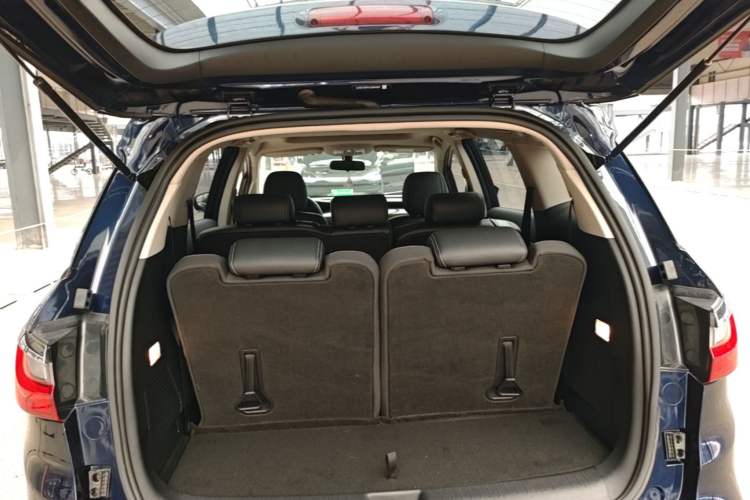 Used BYD Song MAX 2019 1.5T Automatic Smart Connect Ruiyi Sunroof Model 7 Seats China VI Standard Trunk