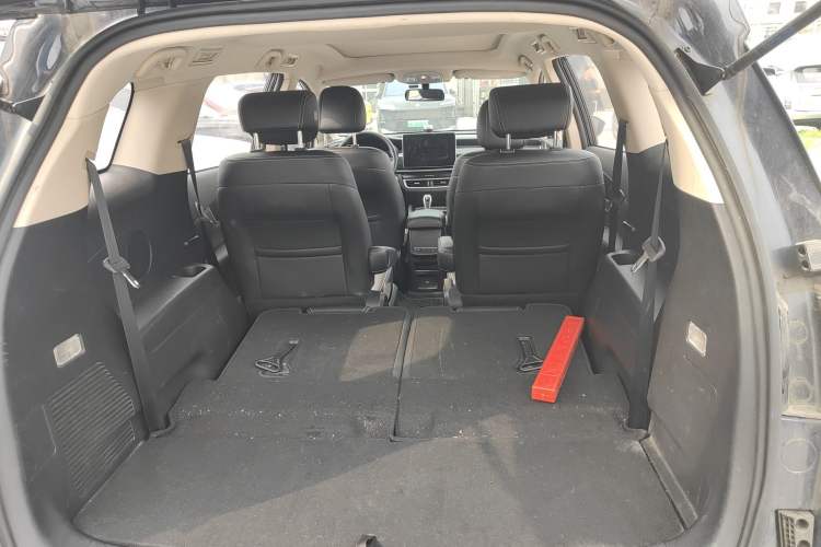 Used BYD Song MAX 2019 1.5T Automatic Smart Connect Prestige Model 6 Seats China VI Standard Trunk