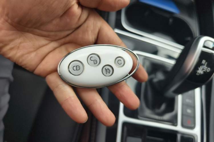 Used BYD Song MAX 2019 1.5T Automatic Smart Connect Ruiyi Sunroof Model 7 Seats China VI Standard Vehicle Key