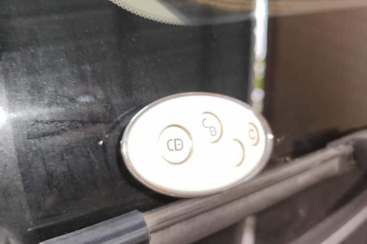 Used BYD Song MAX 2019 1.5T Automatic Smart Connect Ruiyi Model 7 Seats China V Emission Standard Vehicle Key
