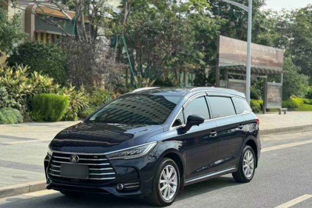 Used BYD Song MAX 2019 1.5T Manual Smart Connect Ruiyi Sunroof Model 6 Seats China VI Standard