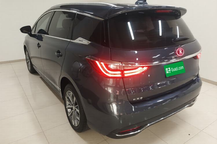 Used BYD Song MAX 2019 1.5T Automatic Smart Connect Ruiyi Sunroof Model 7 Seats China VI Standard Exterior 2