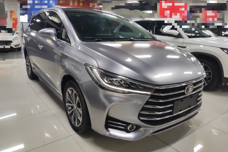 Used BYD Song MAX 2019 1.5T Automatic Smart Connect ZhiLian RuiDong Model 7 Seats China V Emission Standard Front Right 45 Deg