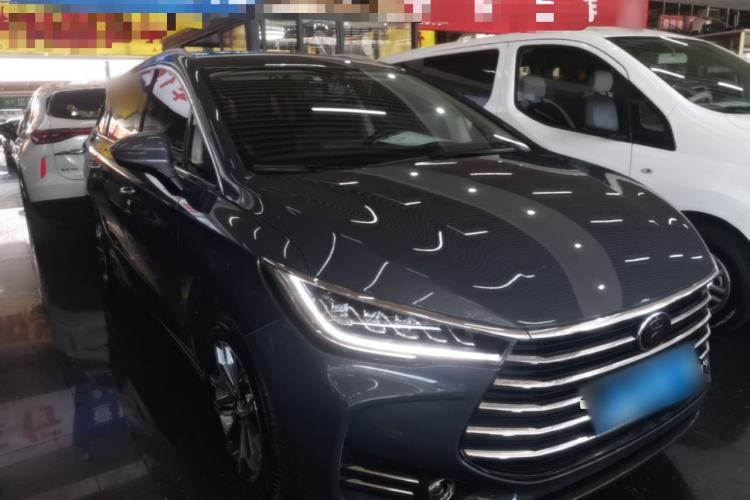 Used BYD Song MAX 2019 1.5T Automatic Smart Connect Ruiyi Sunroof Model 7 Seats China VI Standard Front Right 45 Deg