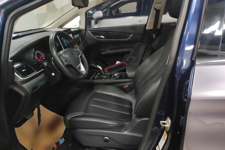 Used BYD Song MAX 2019 1.5T Automatic Smart Connect ZhiLian RuiDong Model 7 Seats China V Emission Standard Left Front Seat