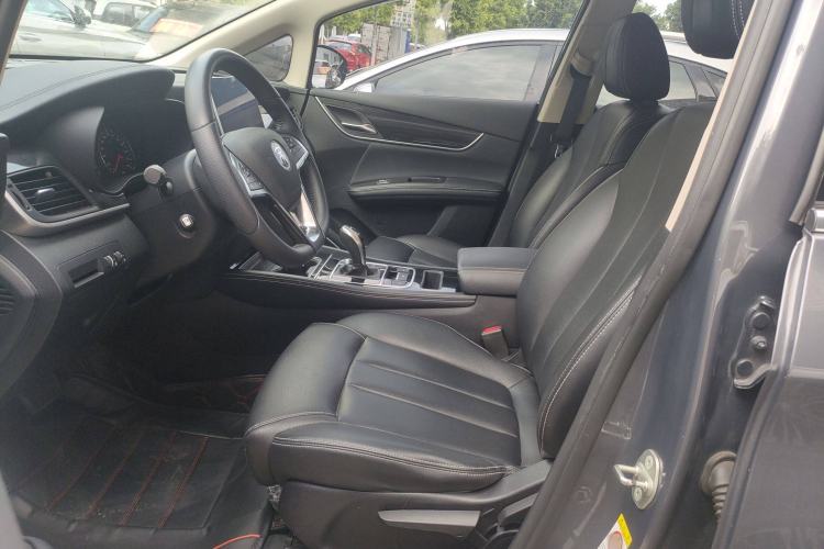 Used BYD Song MAX 2019 1.5T Automatic Smart Connect Ruiyi Sunroof Model 7 Seats China VI Standard Left Front Seat