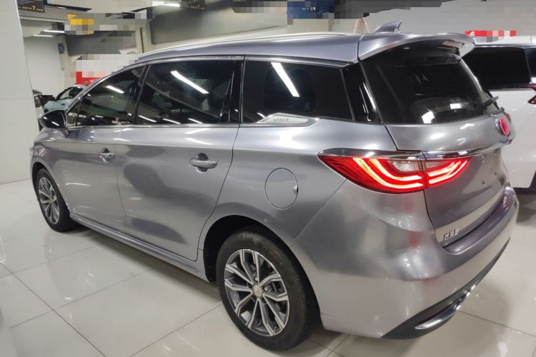 Used BYD Song MAX 2019 1.5T Automatic Smart Connect ZhiLian RuiDong Model 7 Seats China V Emission Standard Left Side