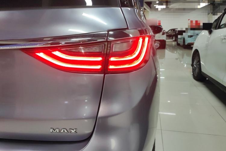 Used BYD Song MAX 2019 1.5T Automatic Smart Connect ZhiLian RuiDong Model 7 Seats China V Emission Standard Right Rear Taillight