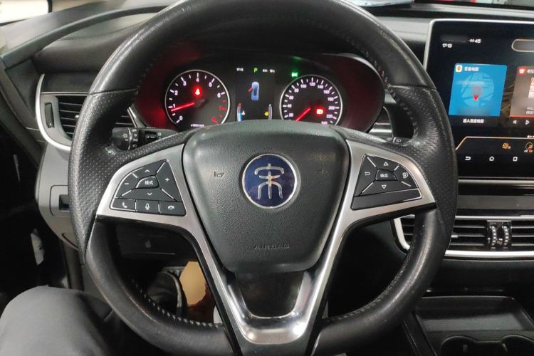 Used BYD Song MAX 2019 1.5T Automatic Smart Connect ZhiLian RuiDong Model 7 Seats China V Emission Standard Steering Wheel
