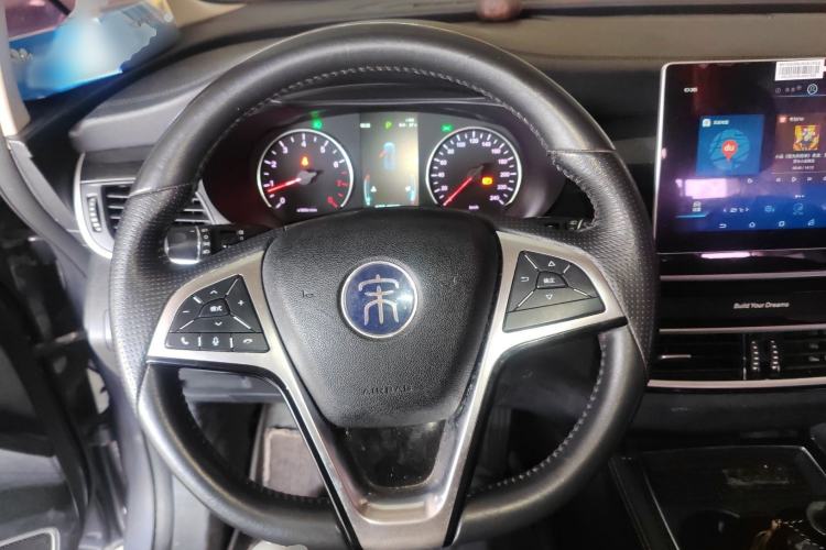 Used BYD Song MAX 2019 1.5T Automatic Smart Connect Ruiyi Sunroof Model 7 Seats China VI Standard Steering Wheel
