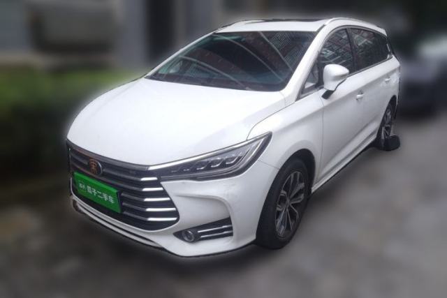 Ojetý BYD Song MAX 2019 1.5T Automatic Smart Connect Ruiyi Sunroof Model 7 Seats China VI Standard