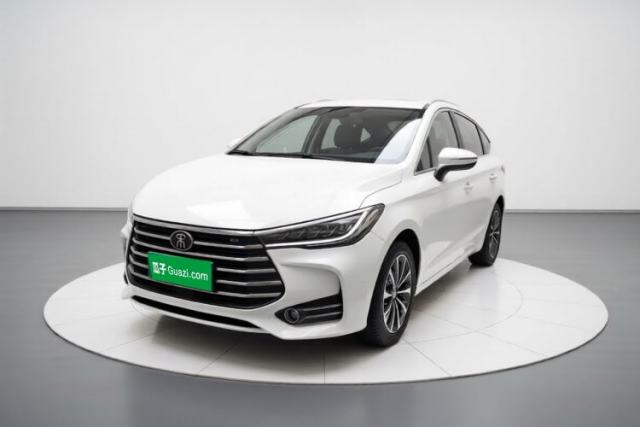 BYD Song MAX 2019 1.5T Automatic Smart Connect Ruiyi Sunroof Model 7 Seats China VI Standard مستعملة