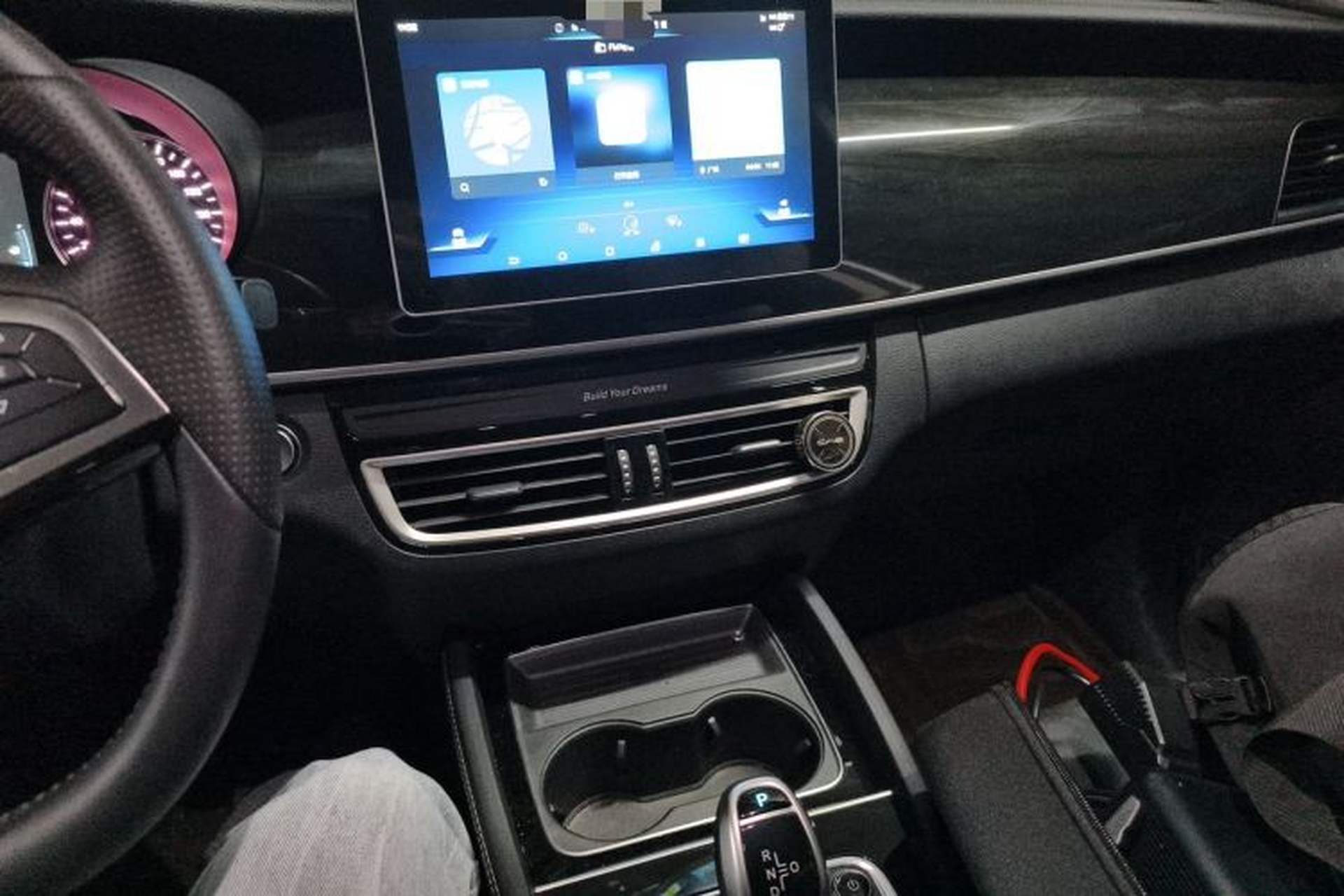 Used BYD Song MAX 2019 1.5T Automatic Smart Connect Ruiyi Sunroof Version 6 Seats China VI Standard Audio And AC Panel