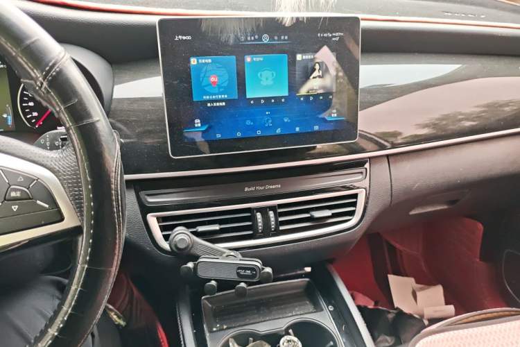 Used BYD Song MAX 2019 1.5T Automatic Smart Connect Ruiyi Sunroof Model 7 Seats China VI Standard Audio And AC Panel